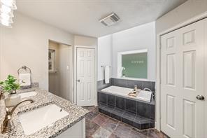 901 Pioneer Circle W - Photo 21