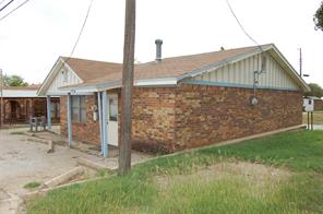 1714 State Highway 16 S - Photo 3