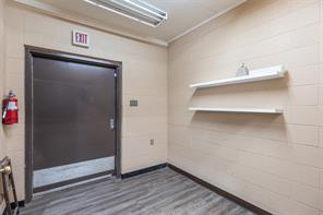 710 Graham Street - Photo 11