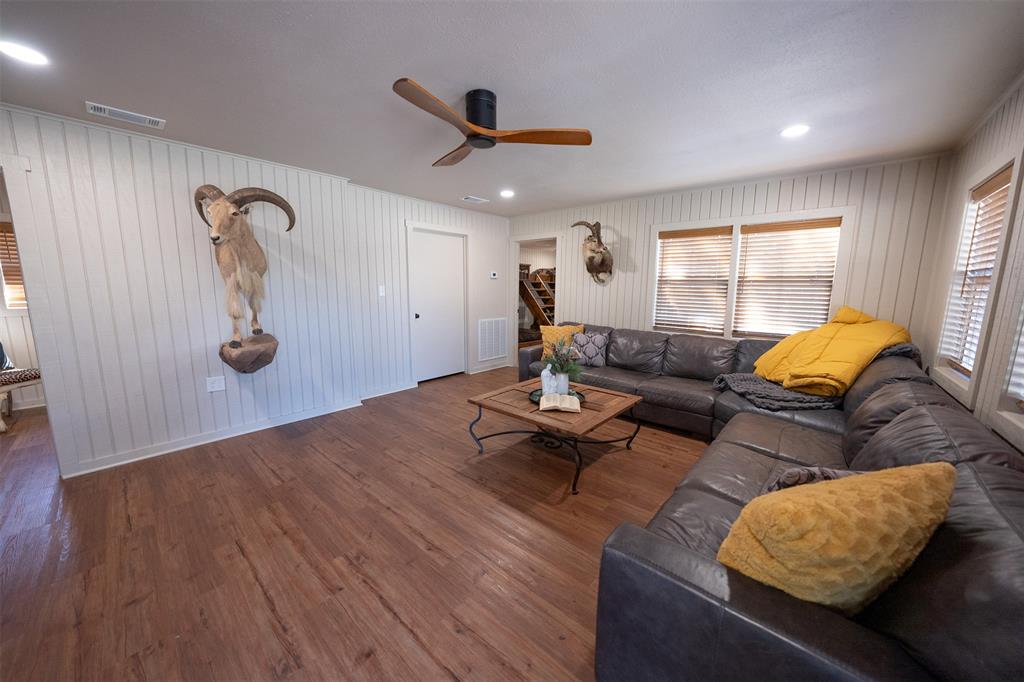 1309 County Road 2619 - Photo 21