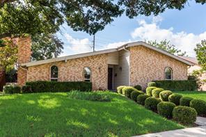1332 Applegate Drive - Photo 2