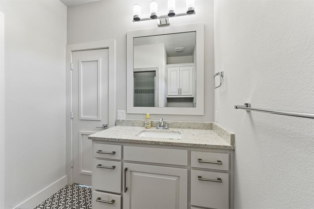 1460 Latigo Court - Photo 31