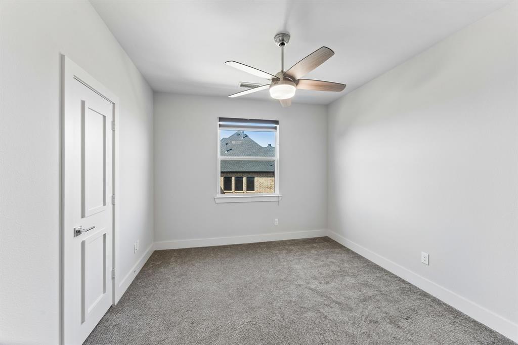 1460 Latigo Court - Photo 34