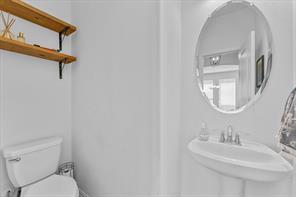 1401 Lake Falls Terrace - Photo 16