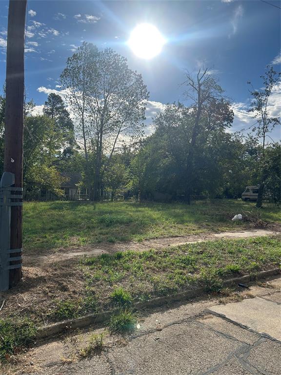 410 3RD Street NW - Photo 1
