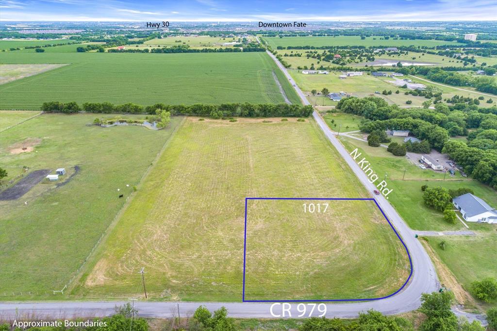 1017 County Road 979 - Photo 2