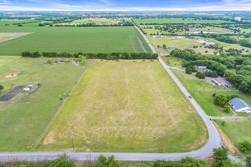 1017 County Road 979 - Photo 3