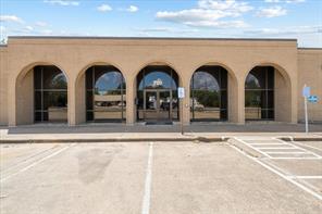 720 N Beaton Street - Photo 2