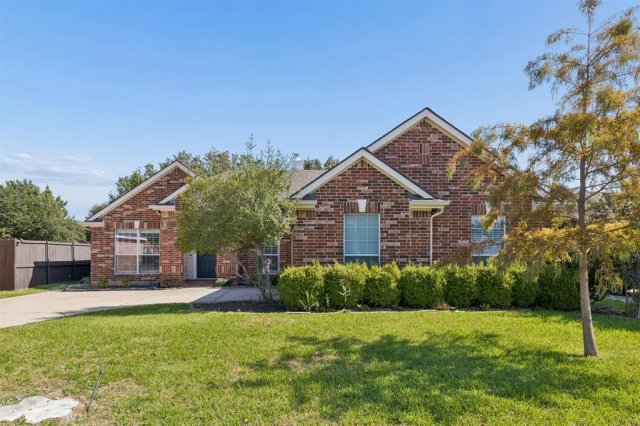 1592 Mahogany Drive
