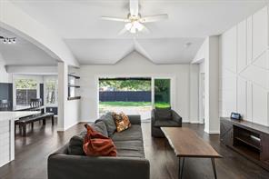 1592 Mahogany Drive - Photo 10