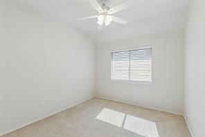 1592 Mahogany Drive - Photo 30