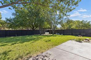 1592 Mahogany Drive - Photo 35