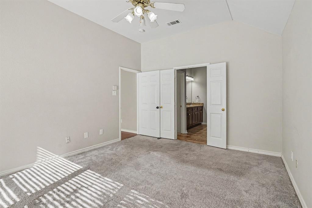 115 S Blue Bonnet Circle - Photo 13