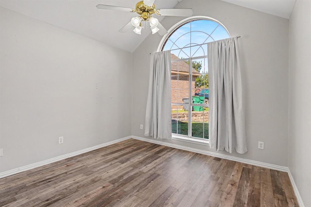115 S Blue Bonnet Circle - Photo 18