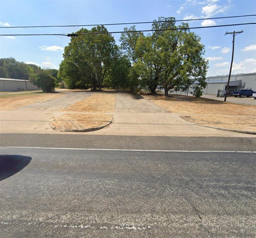 3110 W Gentry Parkway - Photo 1