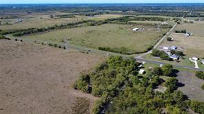 147 Private Road 4330 - Photo 3