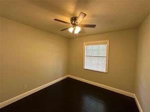 906 Hawthorne Drive - Photo 18