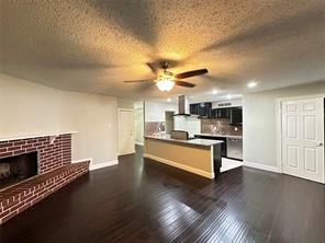 906 Hawthorne Drive - Photo 8