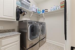 3028 Haywick - Photo 33