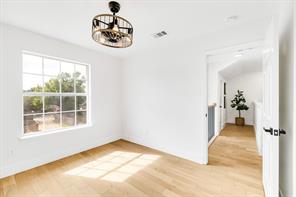 413 Majesty Drive - Photo 16