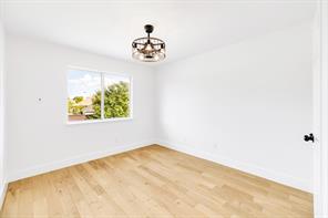 413 Majesty Drive - Photo 17
