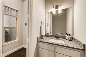 4228 Riverside Drive - Photo 29