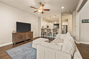 4228 Riverside Drive - Photo 5