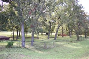 3933 Lawnview Avenue - Photo 5