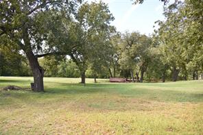 3933 Lawnview Avenue - Photo 9