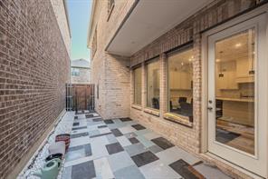 256 Harbor Hills Drive - Photo 16