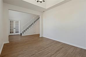1364 Wentworth Drive - Photo 5