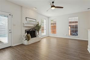 1364 Wentworth Drive - Photo 6