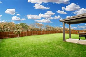 1200 Lancaster Drive - Photo 32