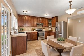 5149 Bartlett Drive - Photo 6