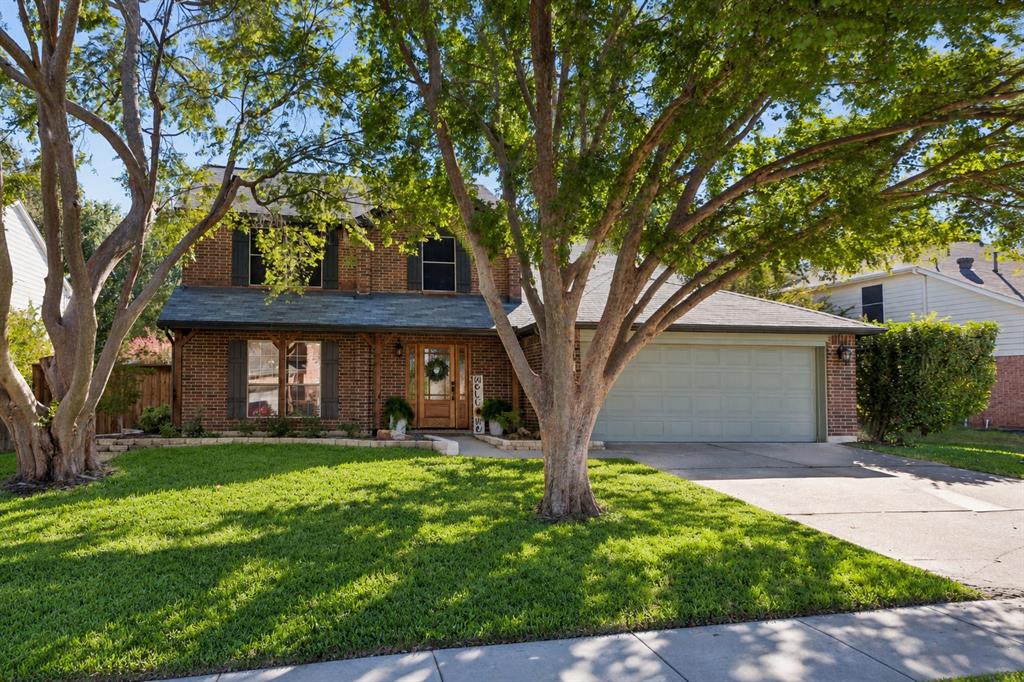 2728 Silver Maple Court - Photo 1