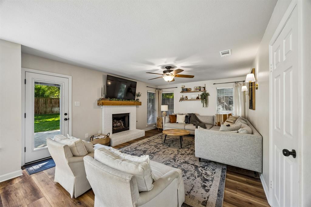 2728 Silver Maple Court - Photo 11