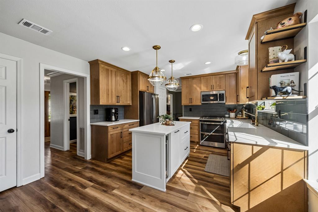 2728 Silver Maple Court - Photo 6