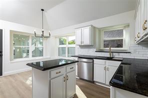 2048 Bay View Drive - Photo 13