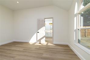 2048 Bay View Drive - Photo 24