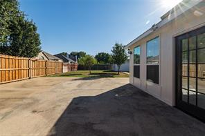 2048 Bay View Drive - Photo 32