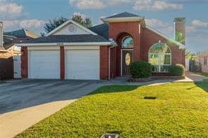 2048 Bay View Drive - Photo 4