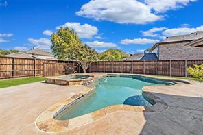 1410 Macrae Court - Photo 11