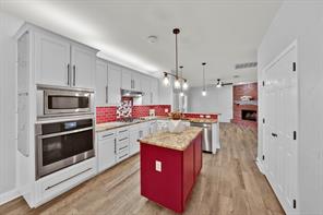 1410 Macrae Court - Photo 17