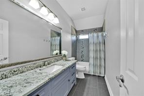 1410 Macrae Court - Photo 30