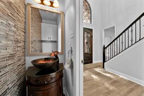 1410 Macrae Court - Photo 33