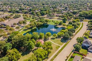 1410 Macrae Court - Photo 40