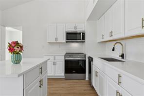 4232 Caldwell Avenue - Photo 4