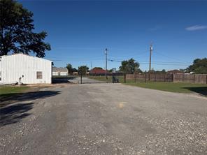 1050 Fm 273 - Photo 18