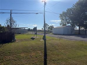 1050 Fm 273 - Photo 7
