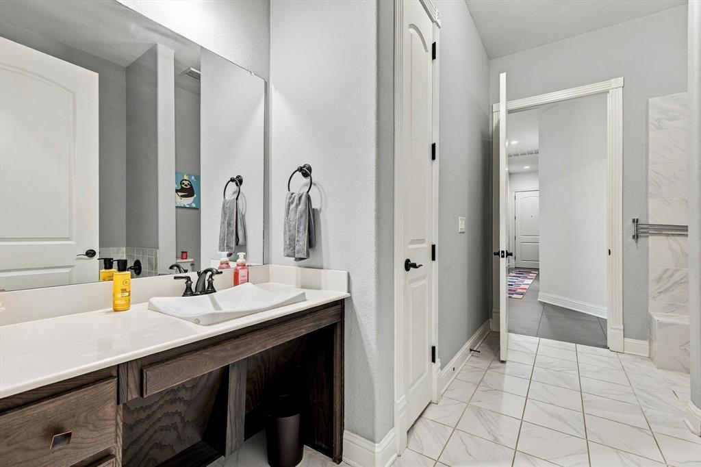 6301 Napoli Circle - Photo 27